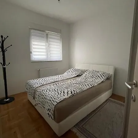 Nata Apartment *